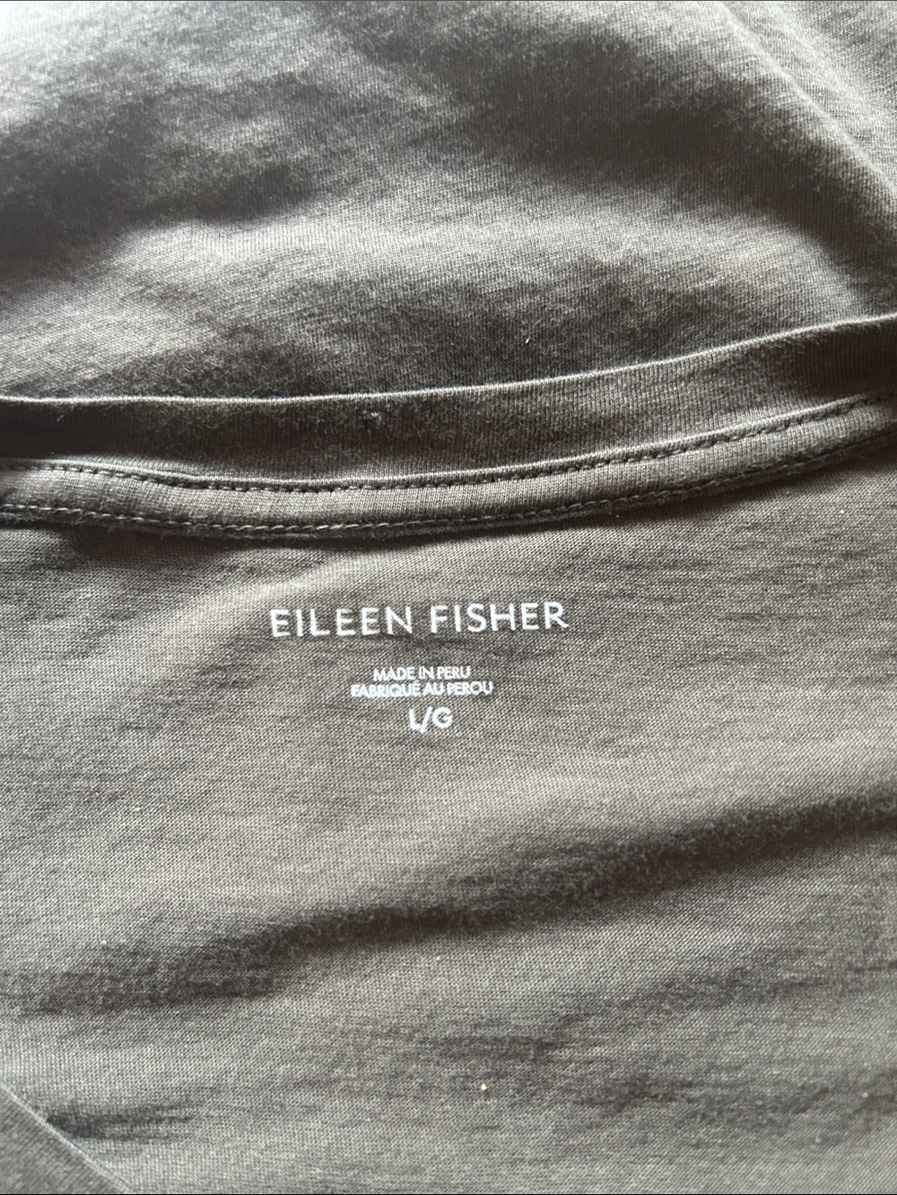 Eileen Fisher Size L Olive Gray V-Neck Short Sleeve Tee - Picture 4 of 4